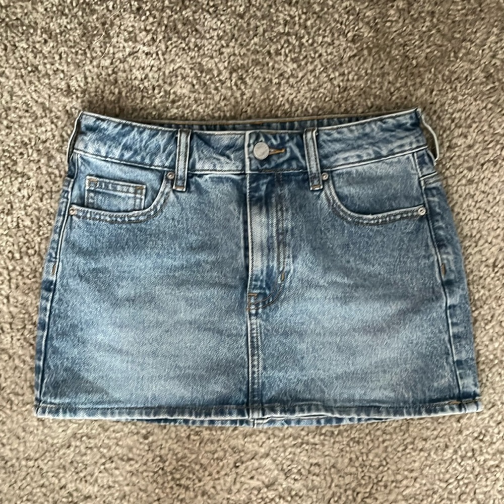 Pacsun light wash denim mini skirt